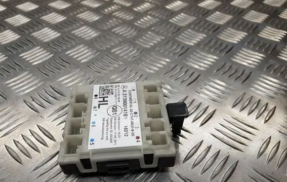 Mercedes-Benz E W213 Door control unit/module A2139001418