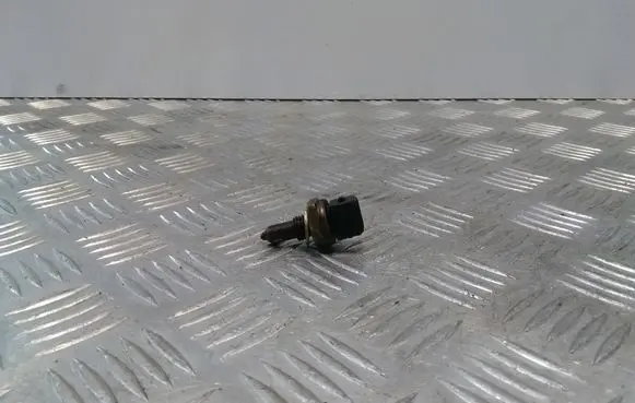 BMW 3 E46 Coolant temperature sensor 1433076