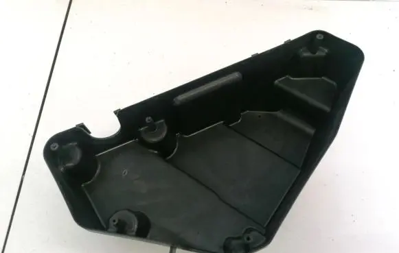 Porsche Cayenne (9PA) Fuse box cover RSM2
