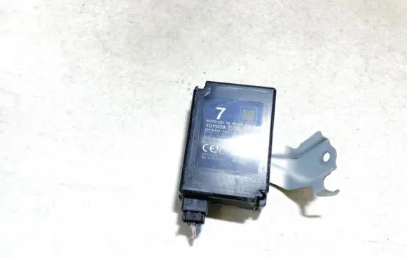 Toyota Yaris Tire pressure sensor 897600d070 89760-0d070