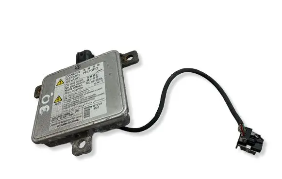 Mazda CX-5 Headlight ballast module Xenon W3T23371 4123
