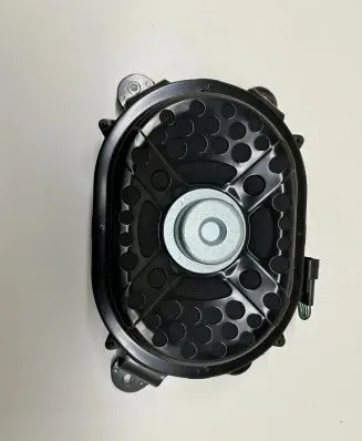 Land Rover Discovery 5 Subwoofer speaker HY3218808AB 18504WG AN9XG
