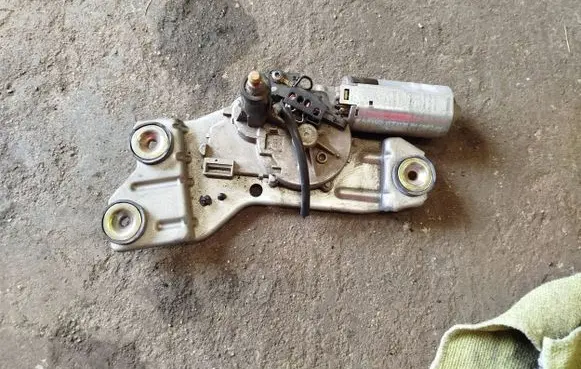 Ford Focus Rear window wiper motor XS41N17K441AA