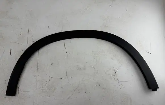 Mercedes-Benz GLC C254 Front arch trim A2548850600