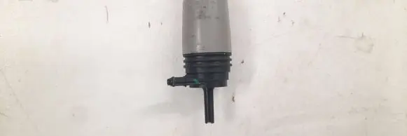 BMW X1 E84 Windscreen/windshield washer pump 6934159