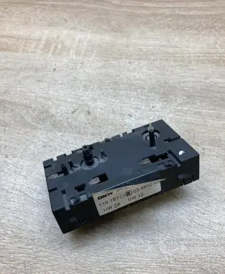 BMW 5 E39 Seat control switch 6910717 03491005