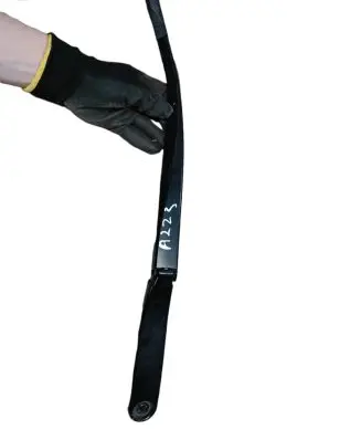 BMW 5 F10 F11 Front wiper blade arm 61617182459