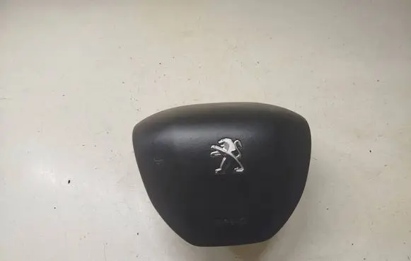 Peugeot 208 I Steering wheel airbag 96728484ZD