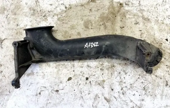 Opel Zafira A Air intake hose/pipe 9202936 F202936