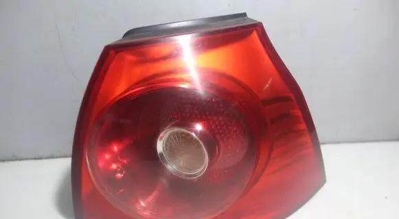 Volkswagen Golf V Rear/tail lights