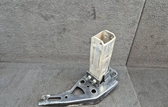 Audi A6 S6 C6 4F Front bumper shock/impact absorber 4F0807133 4F0805499B