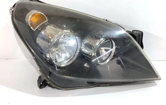 Opel Astra H Headlight/headlamp 24451033
