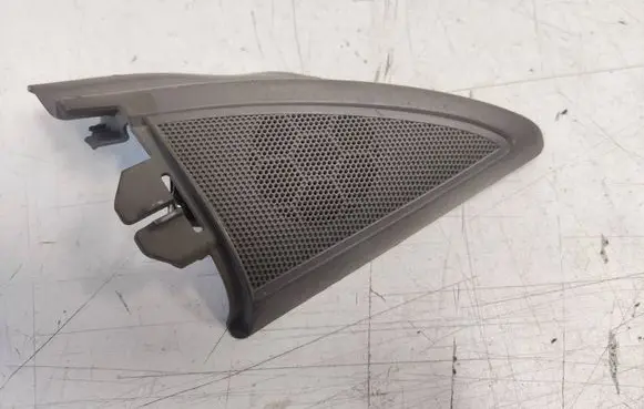 Audi A4 S4 B6 8E 8H Front door high frequency speaker 8H0857506