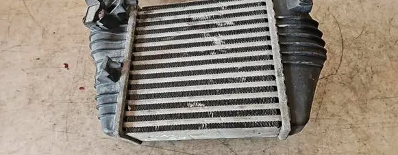 Audi A6 S6 C6 4F Intercooler radiator 4F0145805AA 6070155