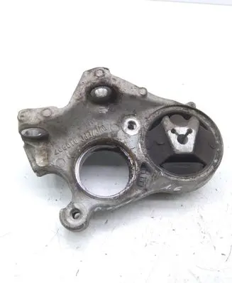 Peugeot 308 Engine mount bracket A0099900 9684500180