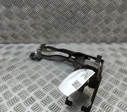 BMW 2 F22 F23 Headlight/headlamp mounting bracket 7308803