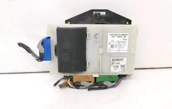 Ford Mondeo MK IV Fuse module 7G9T14A073DB A11005230 3659AF01125TP