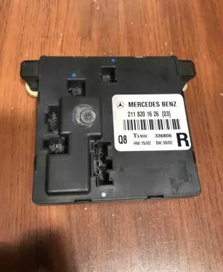 Mercedes-Benz E W211 Door control unit/module 2118201626 336806