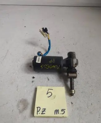 Ford Mondeo Mk III Seat adjustment motor 39847293