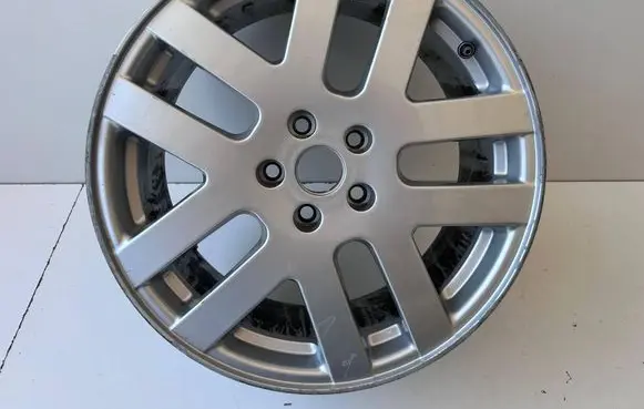 MG MG4 ev R18 alloy rim 11260936