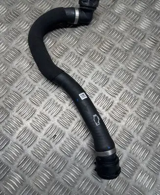 BMW X7 G07 Engine coolant pipe/hose 5A8CB50 1712 22322910
