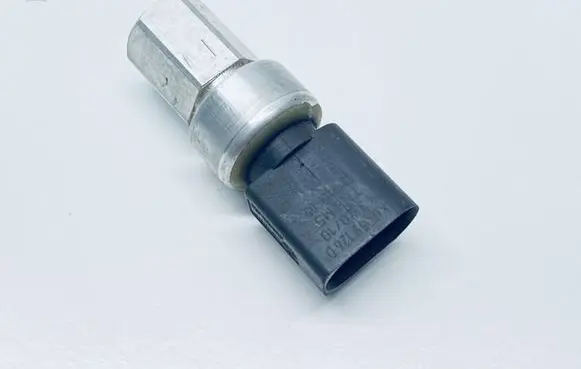 Seat Leon (1P) Air conditioning (A/C) pressure sensor 1K0959126D