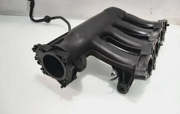 Mercedes-Benz C W203 Intake manifold A2711401101