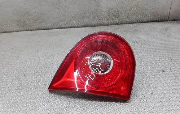 Volkswagen Golf V Tailgate rear/tail lights 1K6945093G