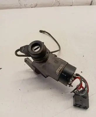 Mercedes-Benz Sprinter W901 W902 W903 W904 Ignition lock A9014600104