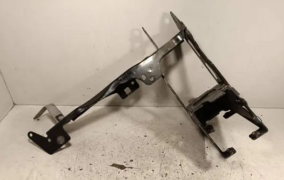 BMW 4 F32 F33 Headlight/headlamp mounting bracket 170238