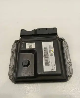 Opel Astra J Engine control unit/module 55579443 MB2757001190