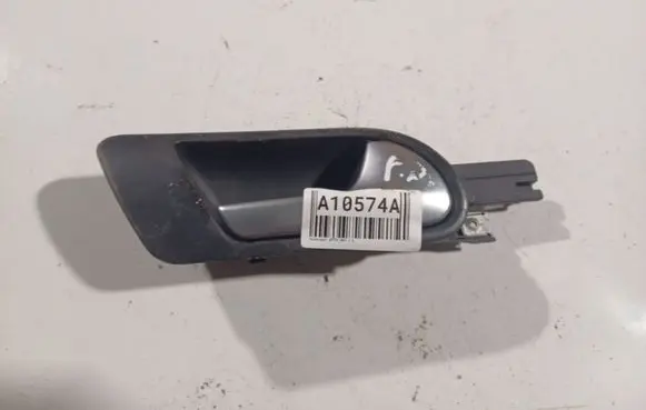 Volkswagen Jetta V Front door interior handle 1K5837114