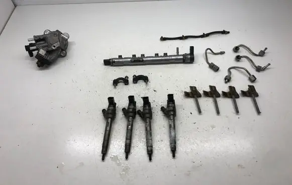 BMW 5 F10 F11 Fuel injection system set 780912803 0445214183 0281002949