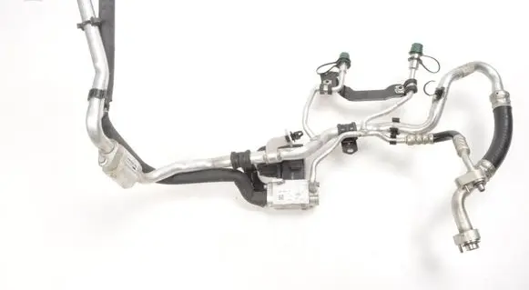 Jaguar I-Pace Air conditioning (A/C) pipe/hose M9D319N651BD