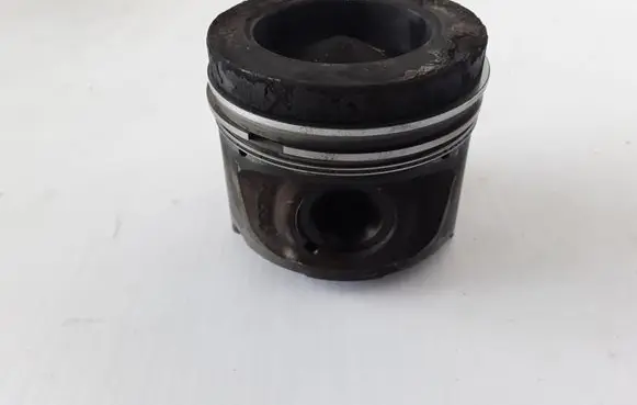 Renault Scenic II - Grand scenic II Piston with connecting rod 120A10282R