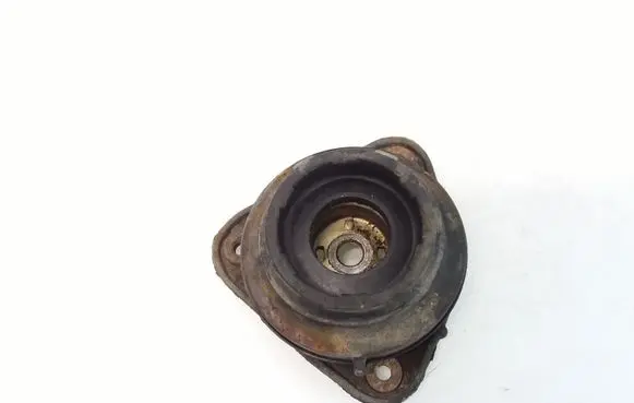Volvo V50 Front upper strut mount 