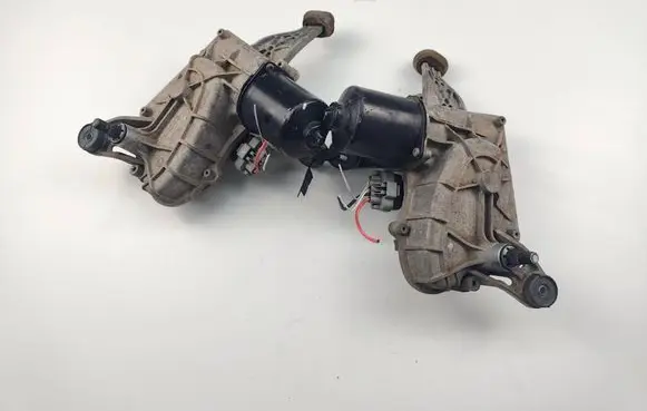 Renault Scenic III - Grand scenic III Wiper motor 288106583R 288102466R
