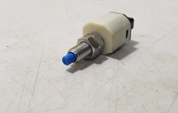Subaru Impreza VI Brake pedal sensor switch