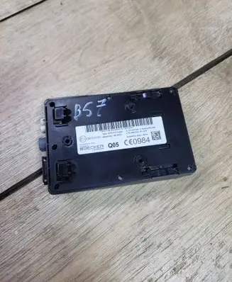 Mercedes-Benz C W204 GPS navigation control unit/module A1728100011
