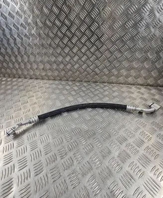 Audi A4 S4 B9 Air conditioning (A/C) pipe/hose 8W0816743D