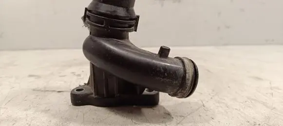 Mini Cooper Countryman F60 Engine coolant pipe/hose