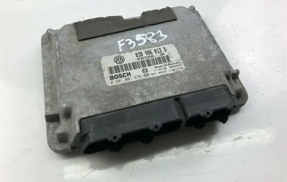 Volkswagen Polo IV 9N3 Other control units/modules 038906013D F3583
