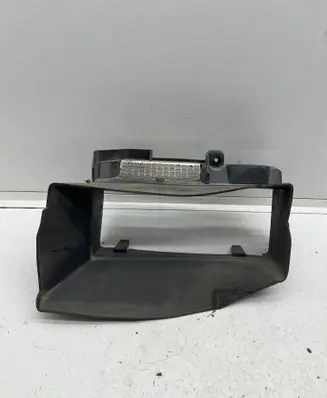 Renault Megane IV Intercooler air channel guide 628113910R