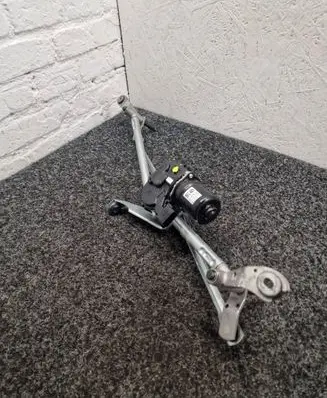 BMW i5 G60 Front wiper linkage and motor 5A671A4