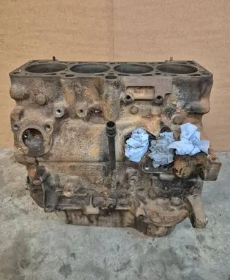 Volkswagen Golf II Engine block 026103021B