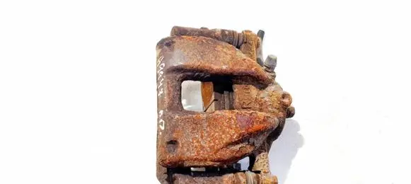 Honda CR-V Front brake caliper