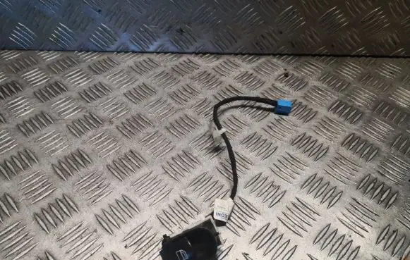 Mercedes-Benz CLC CL203 Electric window control switch 2038200210 A2038200210