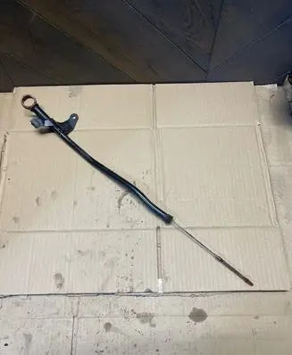 Peugeot 308 Oil level dip stick 9672250580