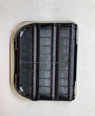Volvo XC90 Quarter panel pressure vent 31369380
