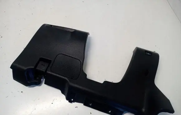 Nissan Leaf II (ZE1) Dashboard lower bottom trim panel 861065SH0B